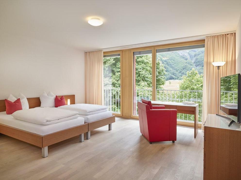 Hotel Tödi Linthal Buitenkant foto