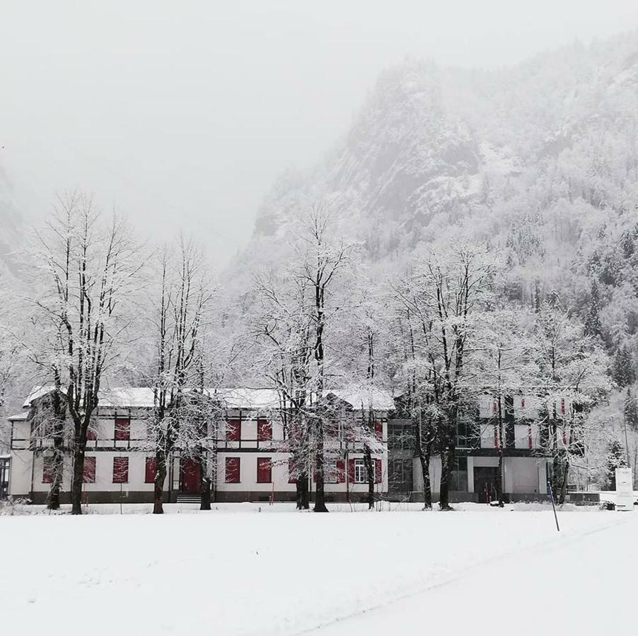 Hotel Tödi Linthal Buitenkant foto