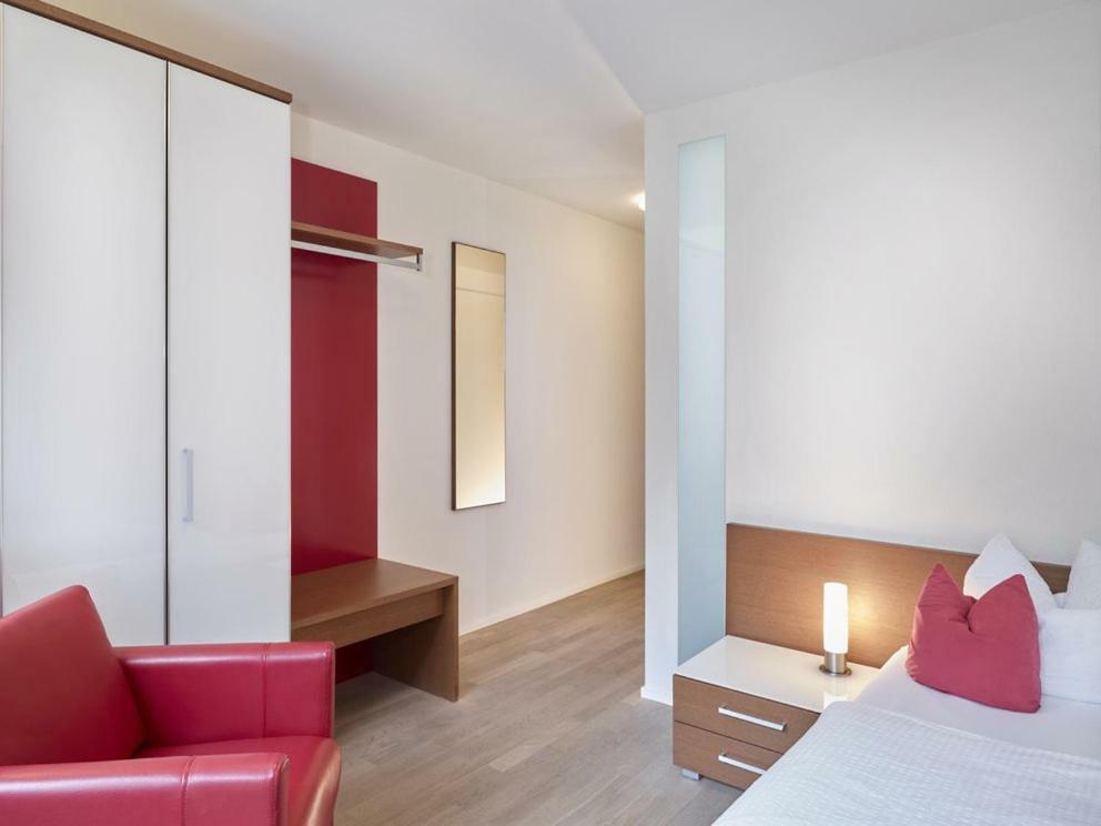 Hotel Tödi Linthal Buitenkant foto